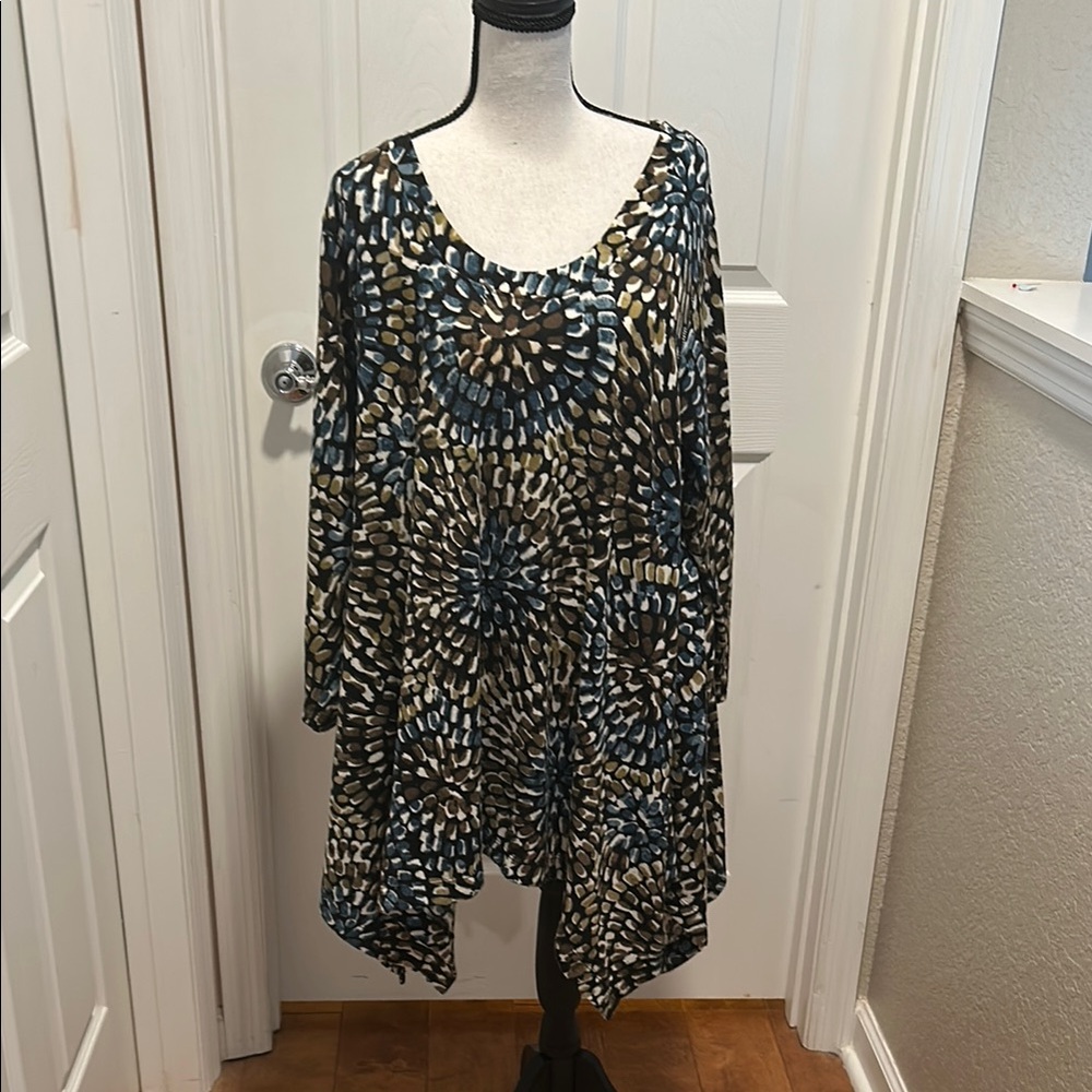 Premise Abstract Print Tunic  size XXL